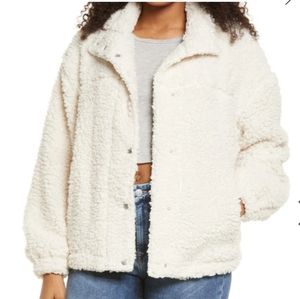Thread & Supply Wubby Fleece Jacket Ivory size XL